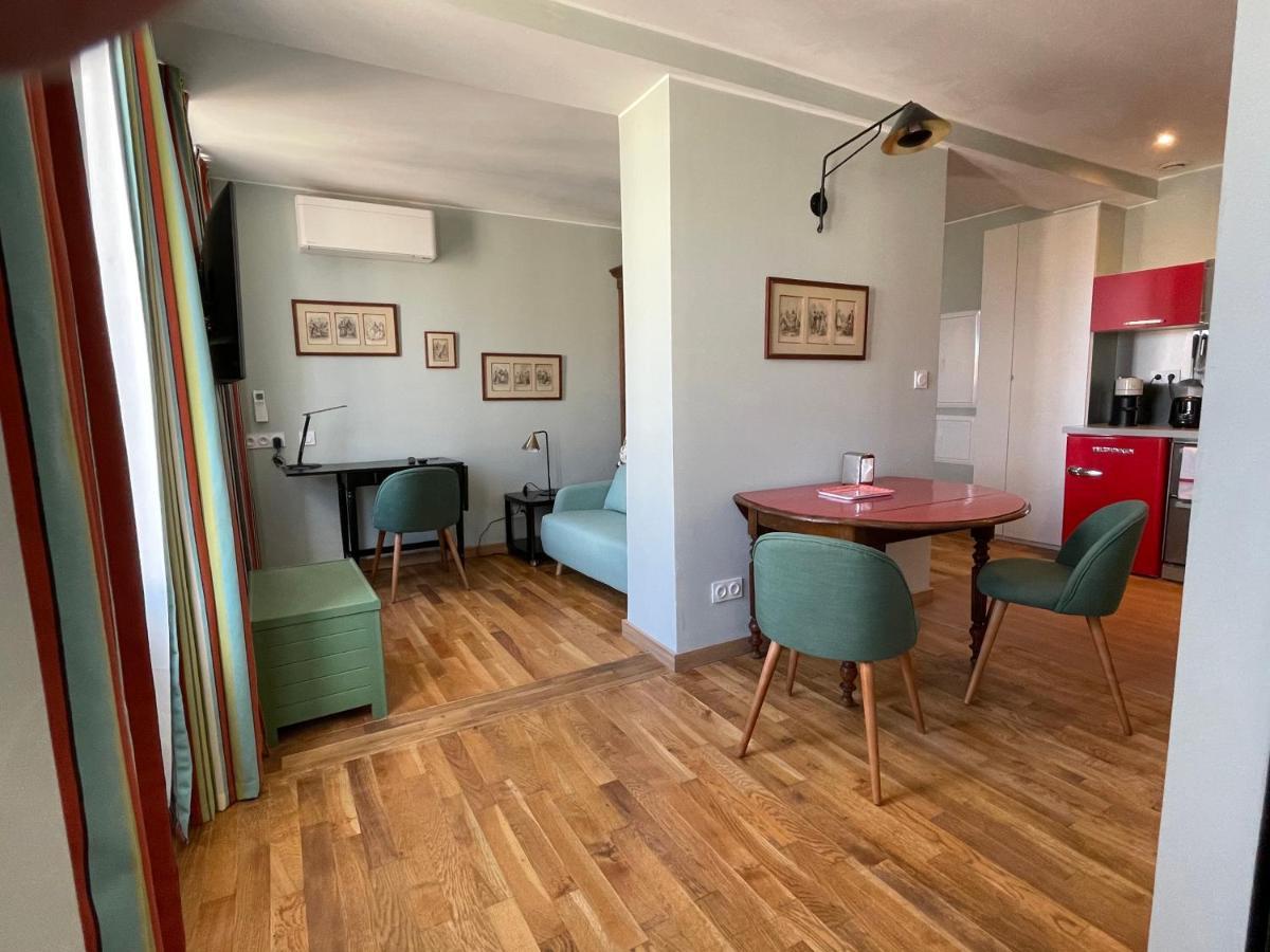 Mignon: Cozy Elevated Apartment in Historic Toulon Exterior photo