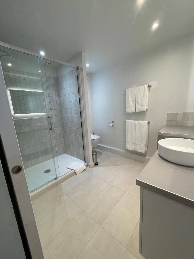 Mignon: Cozy Elevated Apartment in Historic Toulon Exterior photo