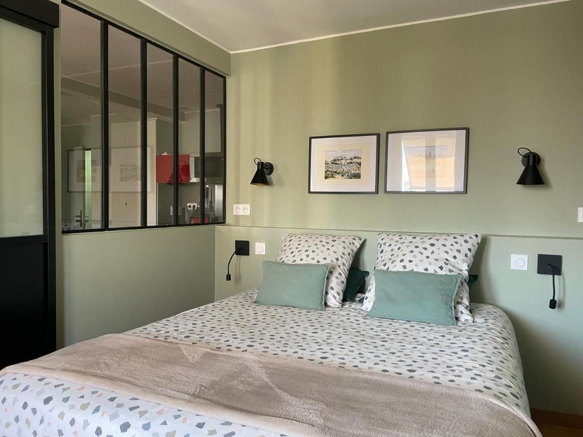 Mignon: Cozy Elevated Apartment in Historic Toulon Exterior photo