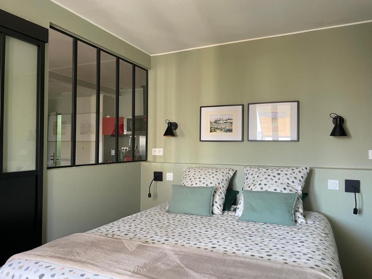 Mignon: Cozy Elevated Apartment in Historic Toulon Exterior photo